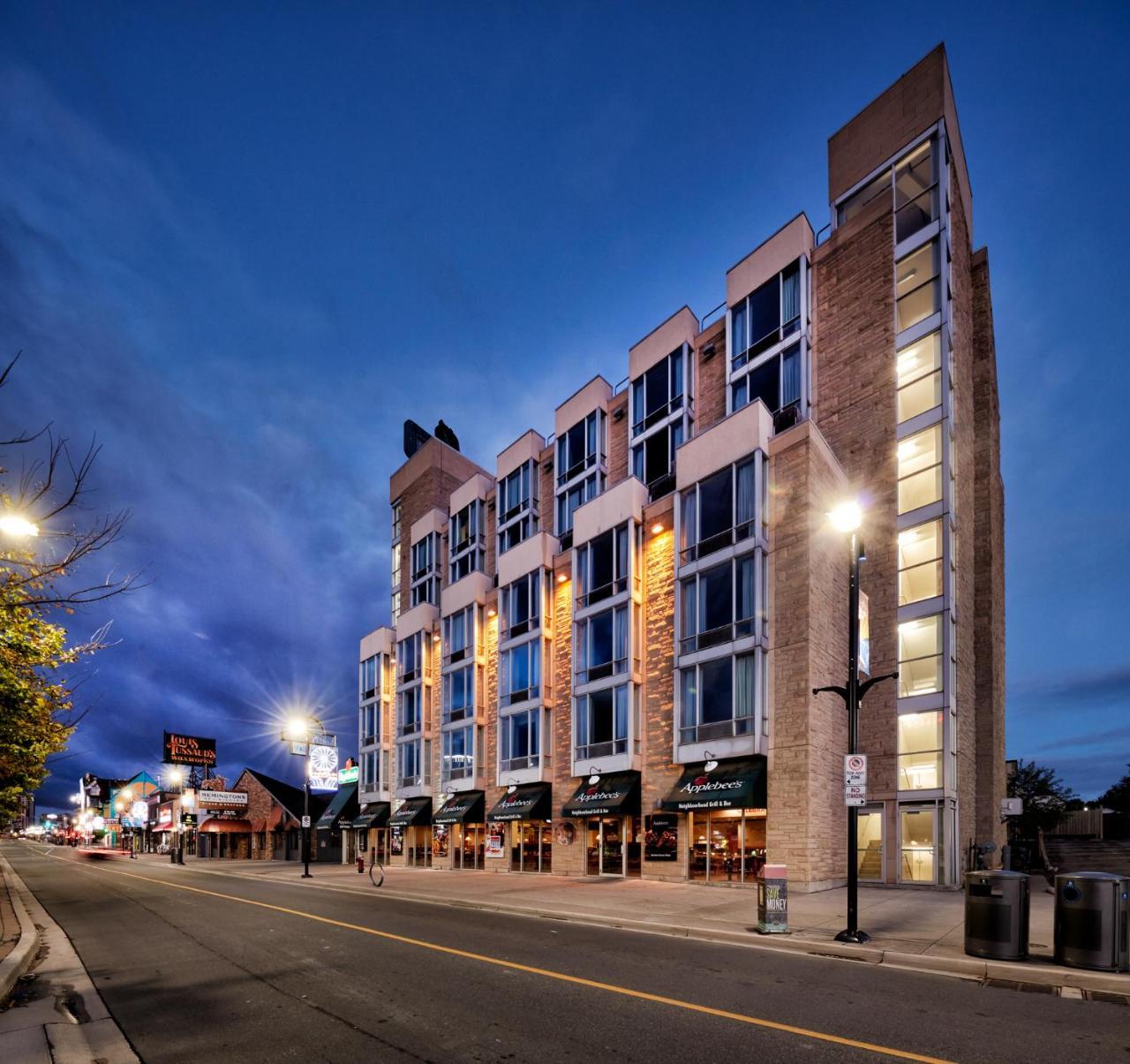 The Falls Hotel & Inn Niagara Falls Extérieur photo